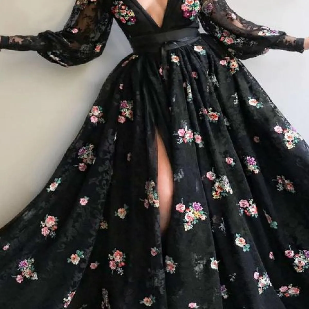 Neri Vintage Crêpe Piume Ginocchio Ballo Soirée 2023